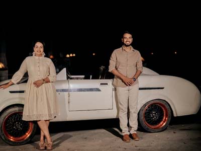 Vintage Car Pre-Wedding